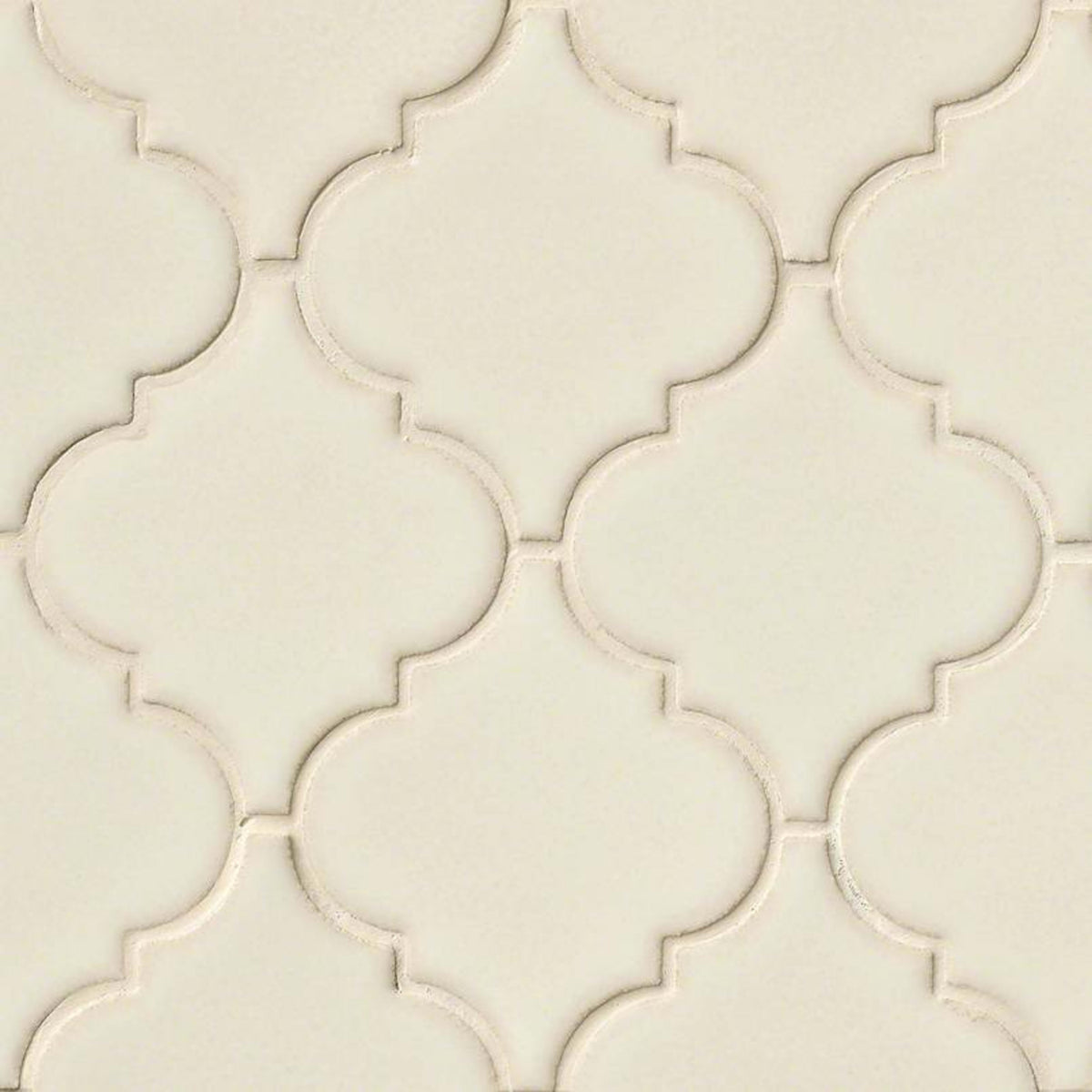 Highland Park in Antique White Arabesque Tile