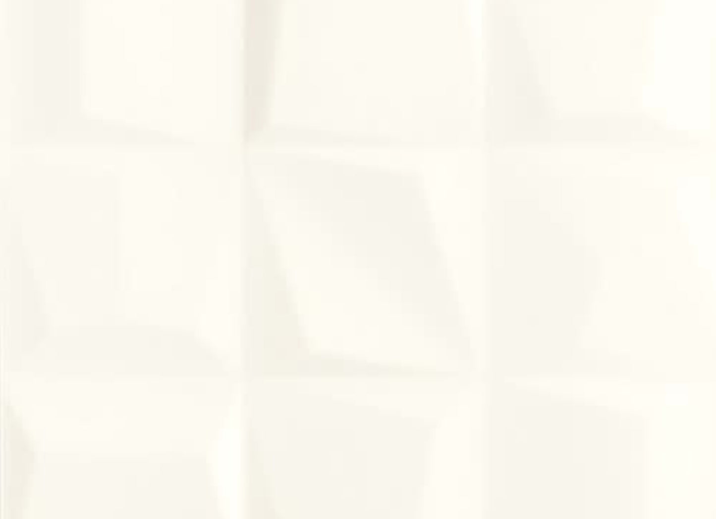 Amplify in Rise White
