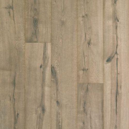 Castleshire in Trinket Oak Laminate