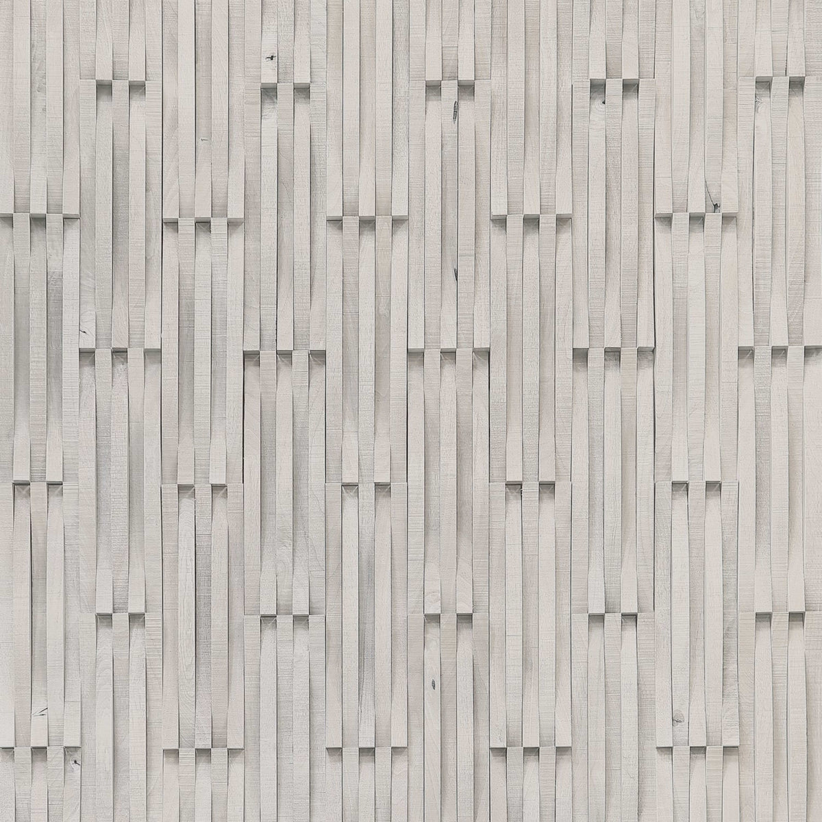 Wall - Inceptiv - Curva in Iceberg Hardwood