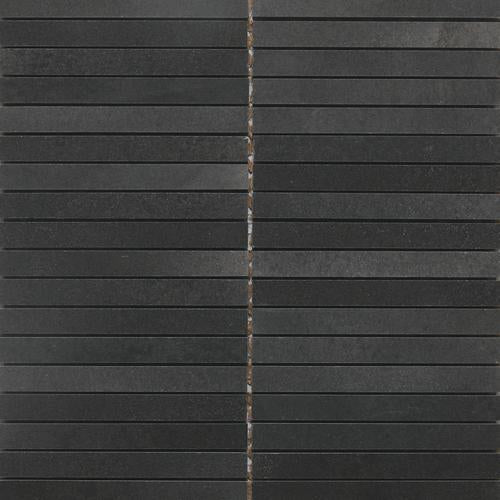 Stone a' la Mod™ in Linear Polished Urban Bluestone Natural Stone