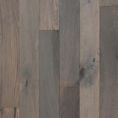 Studio Moderno in Bernini Hardwood