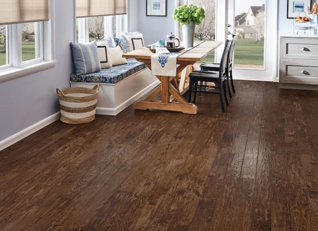 Signature Scrape Red Oak Solid in Forestland 5" | Bruce