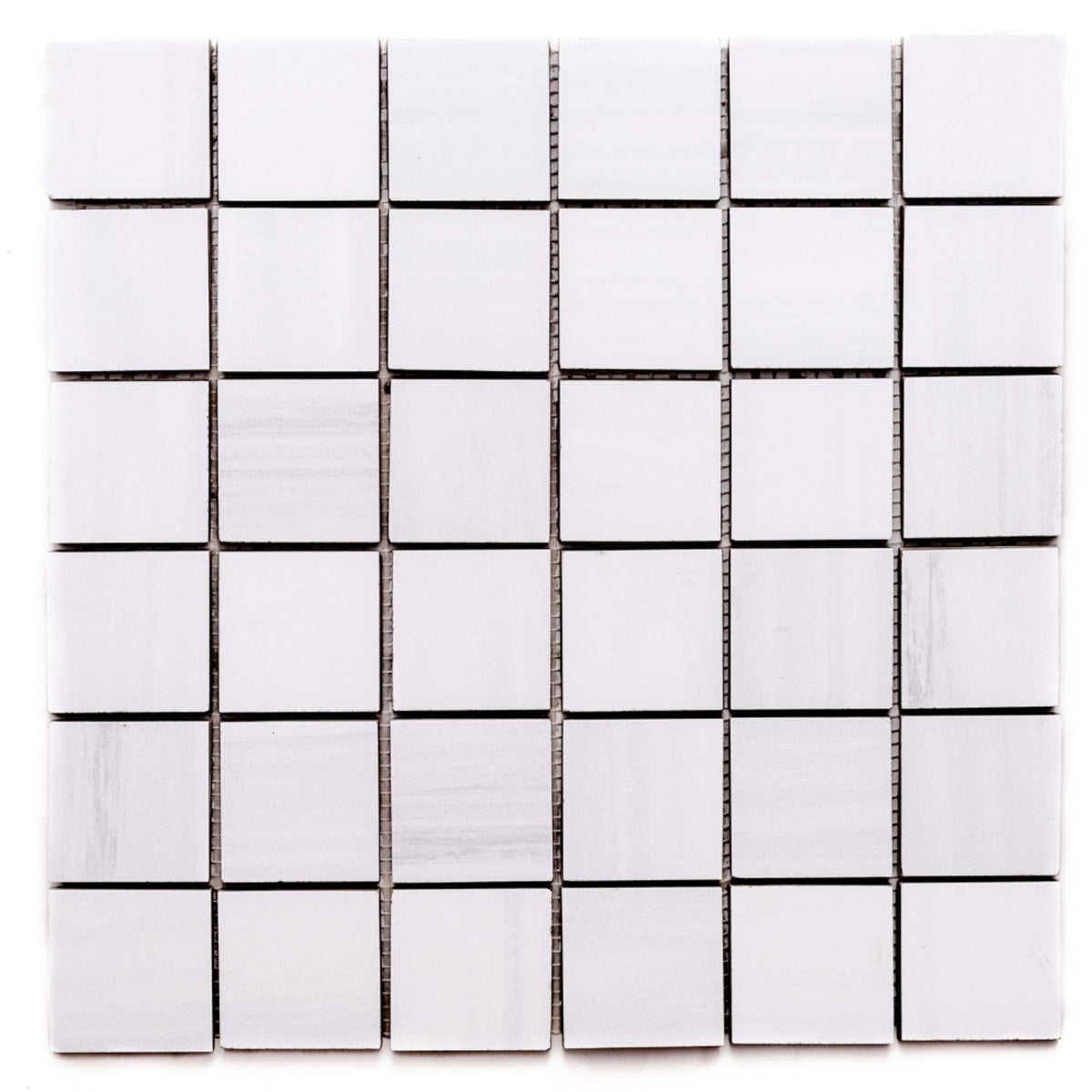 Ontario in Blanco 2x2 Tile