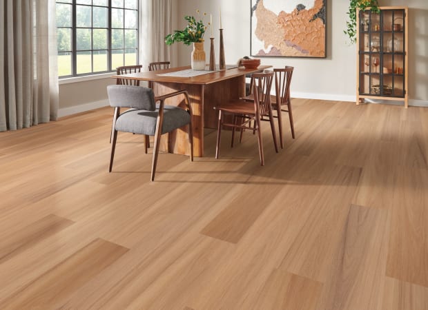 LifeSeal Nature's Envy in Meadow Honey 9.06" X 60" | Bruce