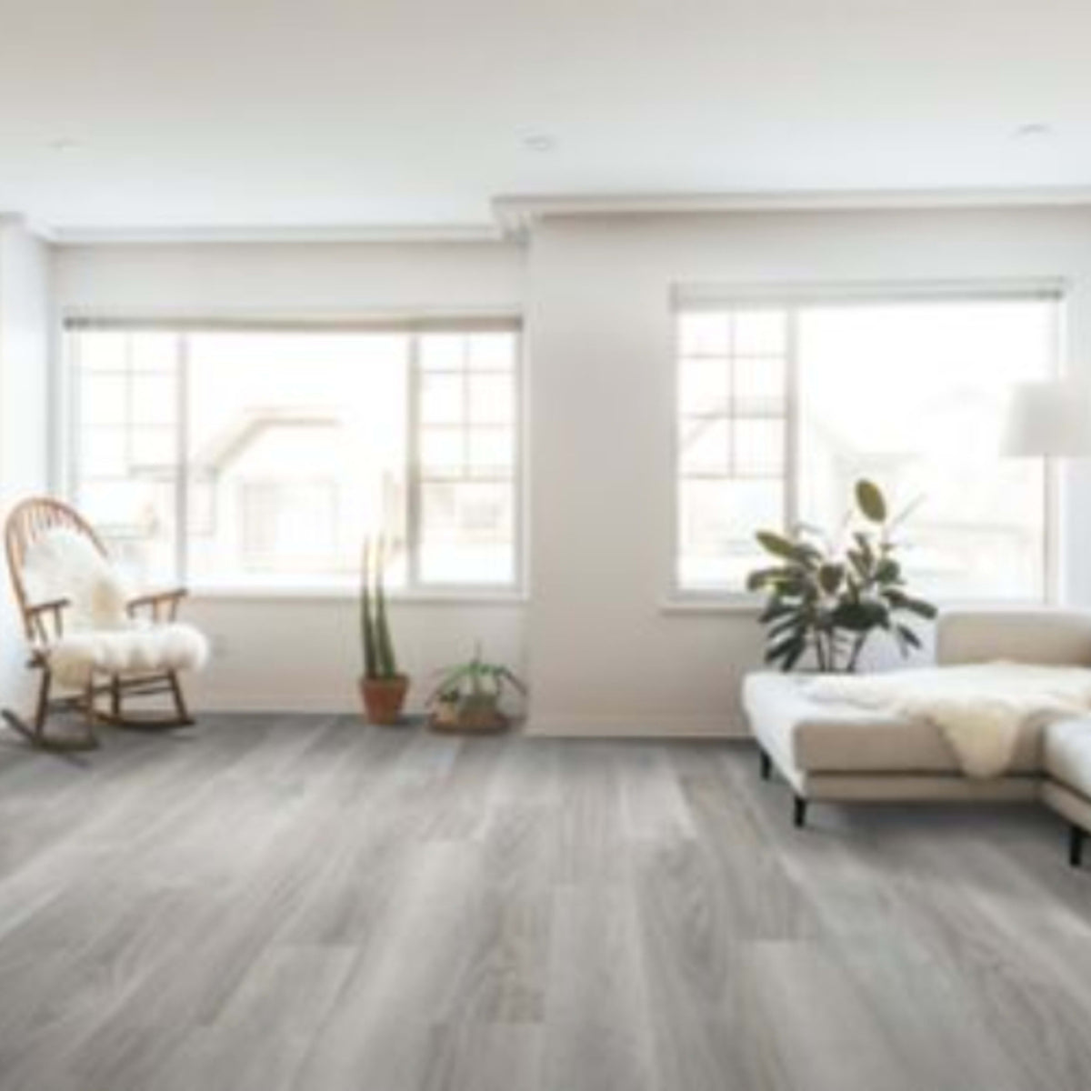 Long Bien 2.0 in Booktrails Luxury Vinyl