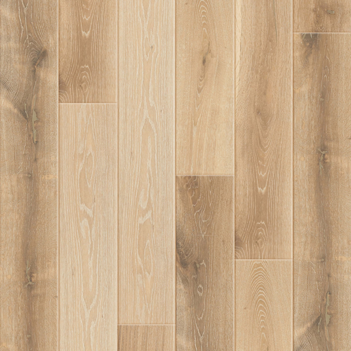 Grand Chateau in Corvin Hardwood