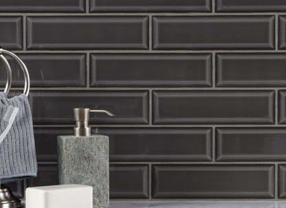 Boutique Sleek in Salt
