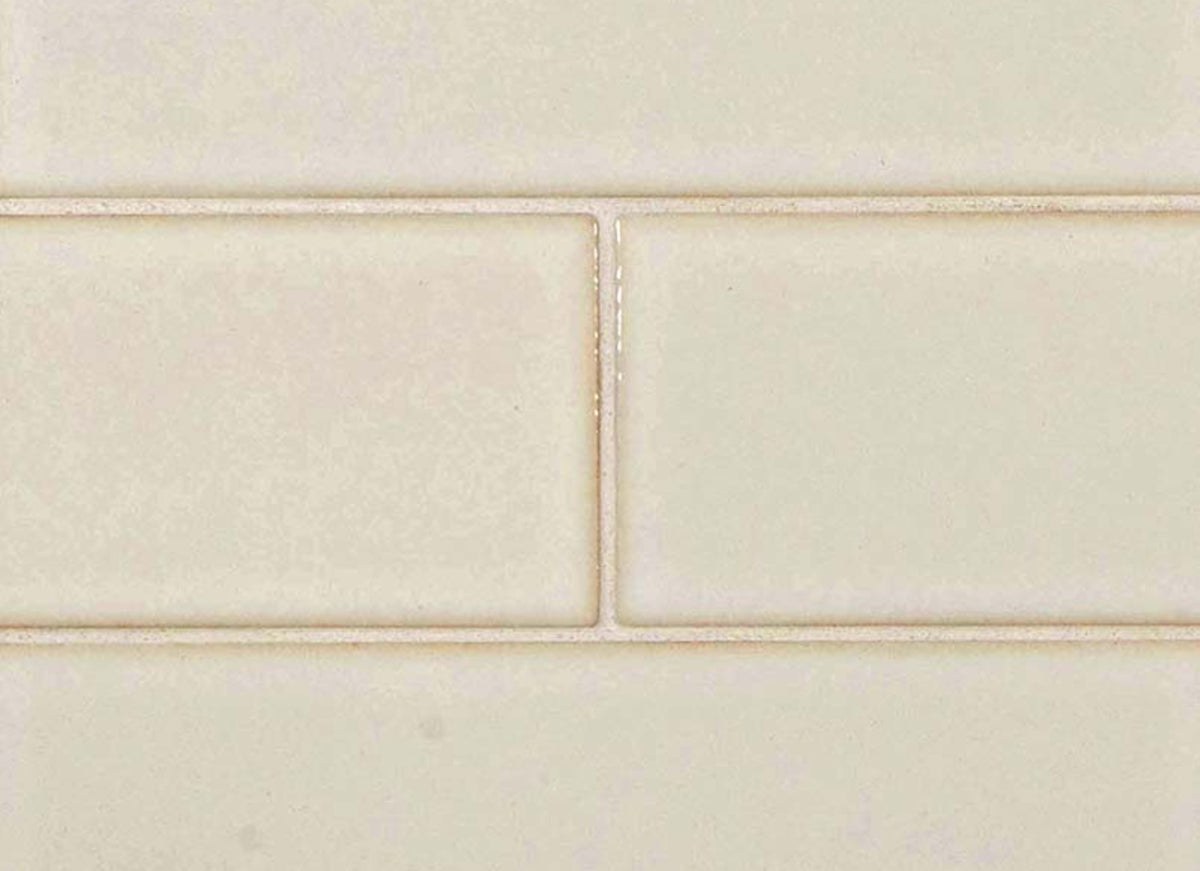 Highland Park in Antique White Glazed