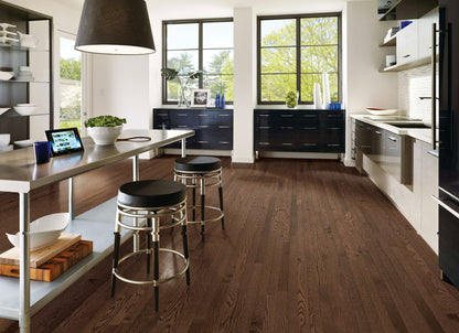 Prime Harvest Red Oak Solid in Cocoa Bean 3.25" - High Gloss