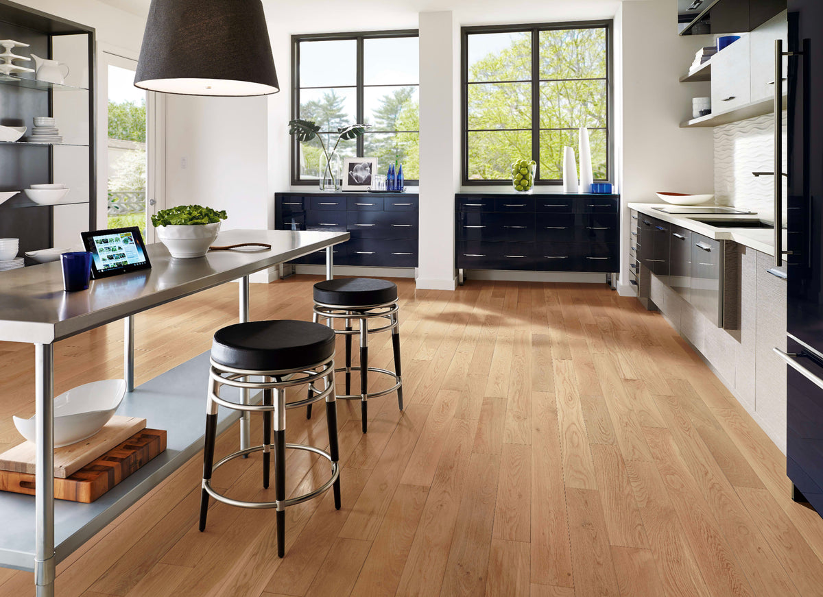 Prime Harvest Red Oak Solid in Forest Brown 2.25"