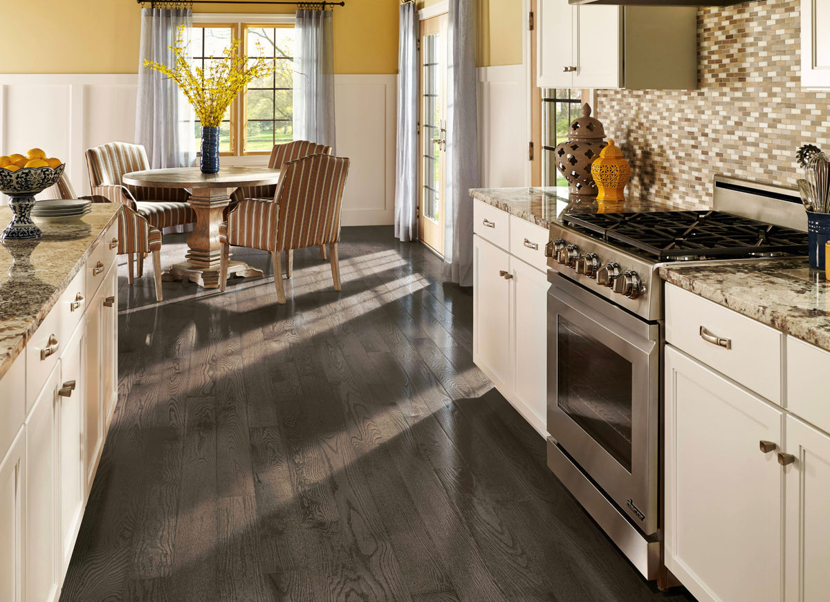 Prime Harvest Red Oak Solid in Blackened Brown" - Low Gloss