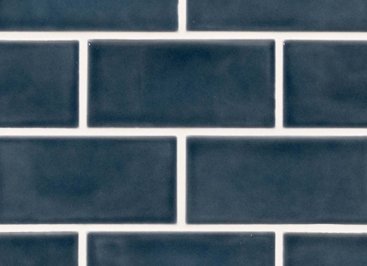 Highland Park in Bay Blue Glazed
