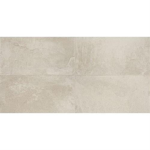 Bella Vista in Ivory - 20x20 Tile