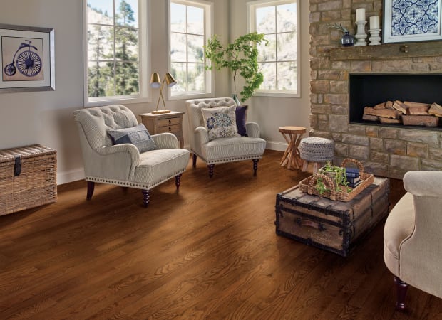 Manchester Red Oak Solid in Extra Spice 3-1/4" | Bruce