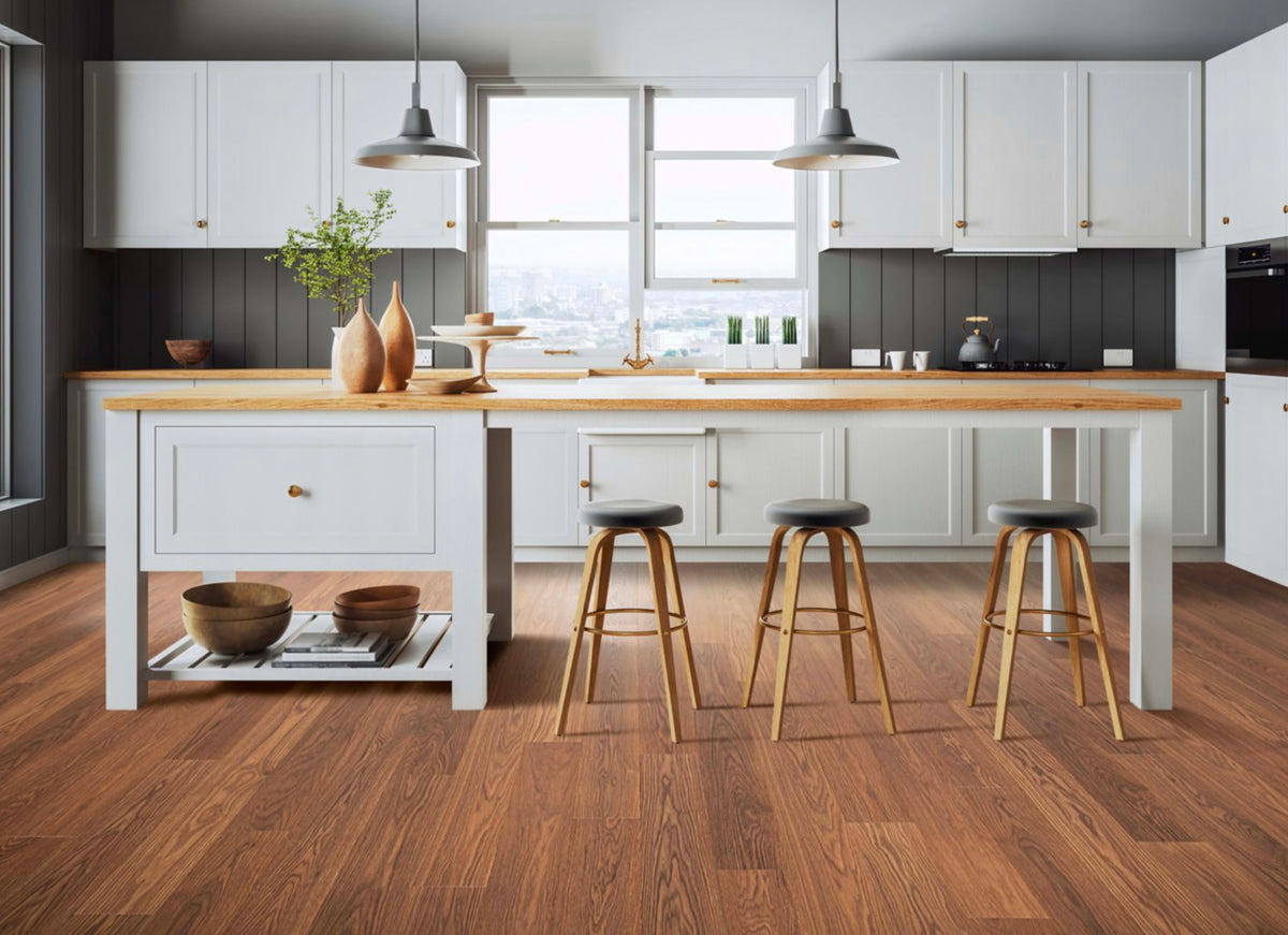 Sternbank in Rich Barrel Oak
