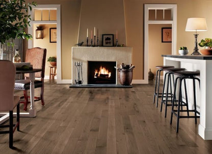 Dundee White Oak Solid in Equestrian Woods 4" | Bruce