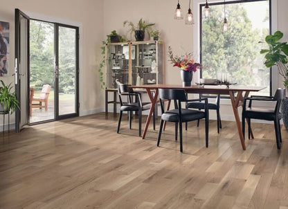 Dundee White Oak Solid in Inviting Warmth 4" | Bruce