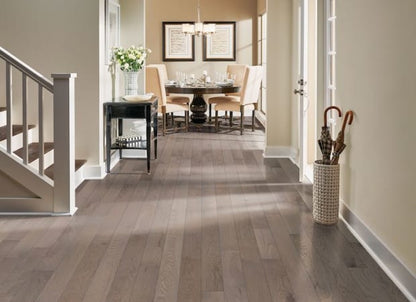 Dundee White Oak Solid in First Frost 4" | Bruce