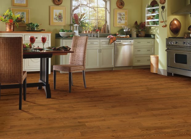 Frisco Red or White Oak Solid in Gunstock 5" | Bruce