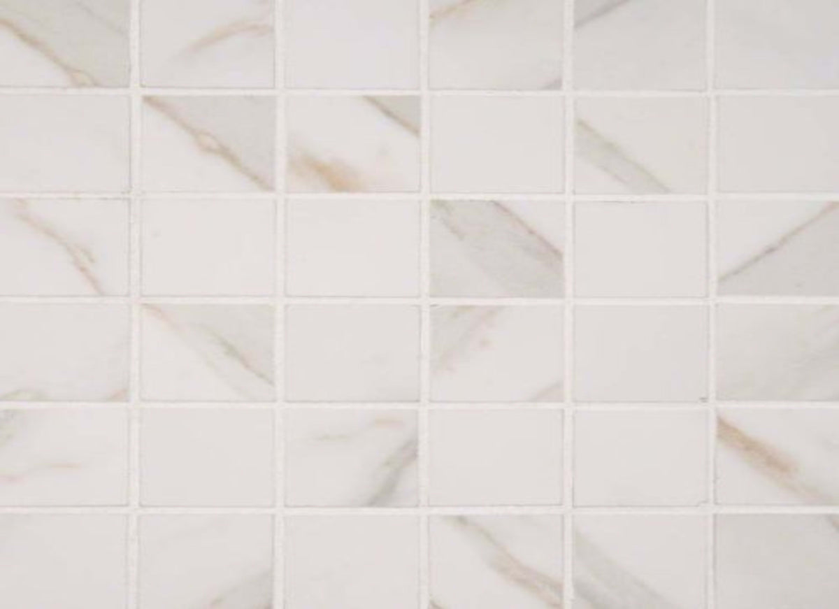 Pietra in Calacatta-2x2-Mosaic
