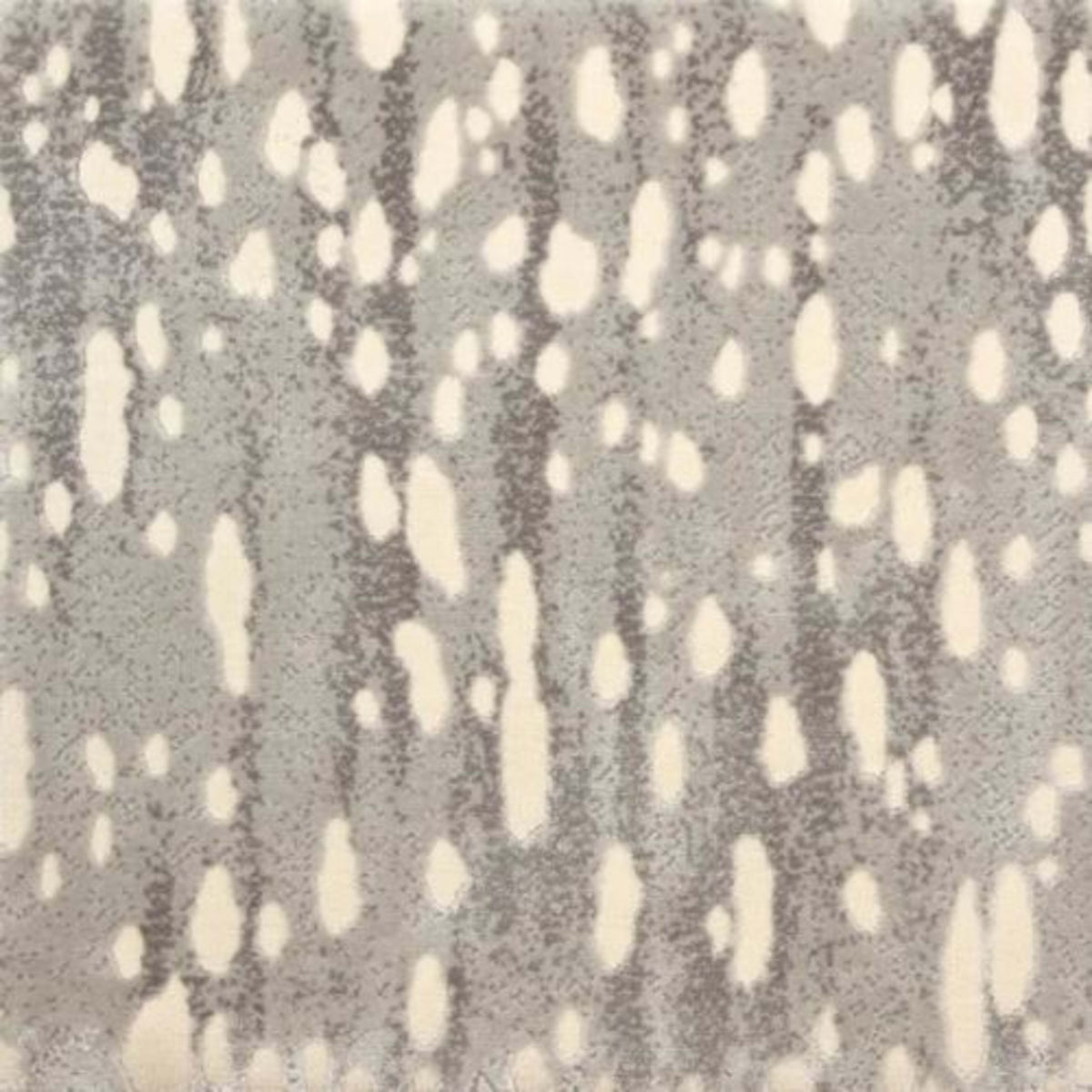 Cece in Chromium Carpet