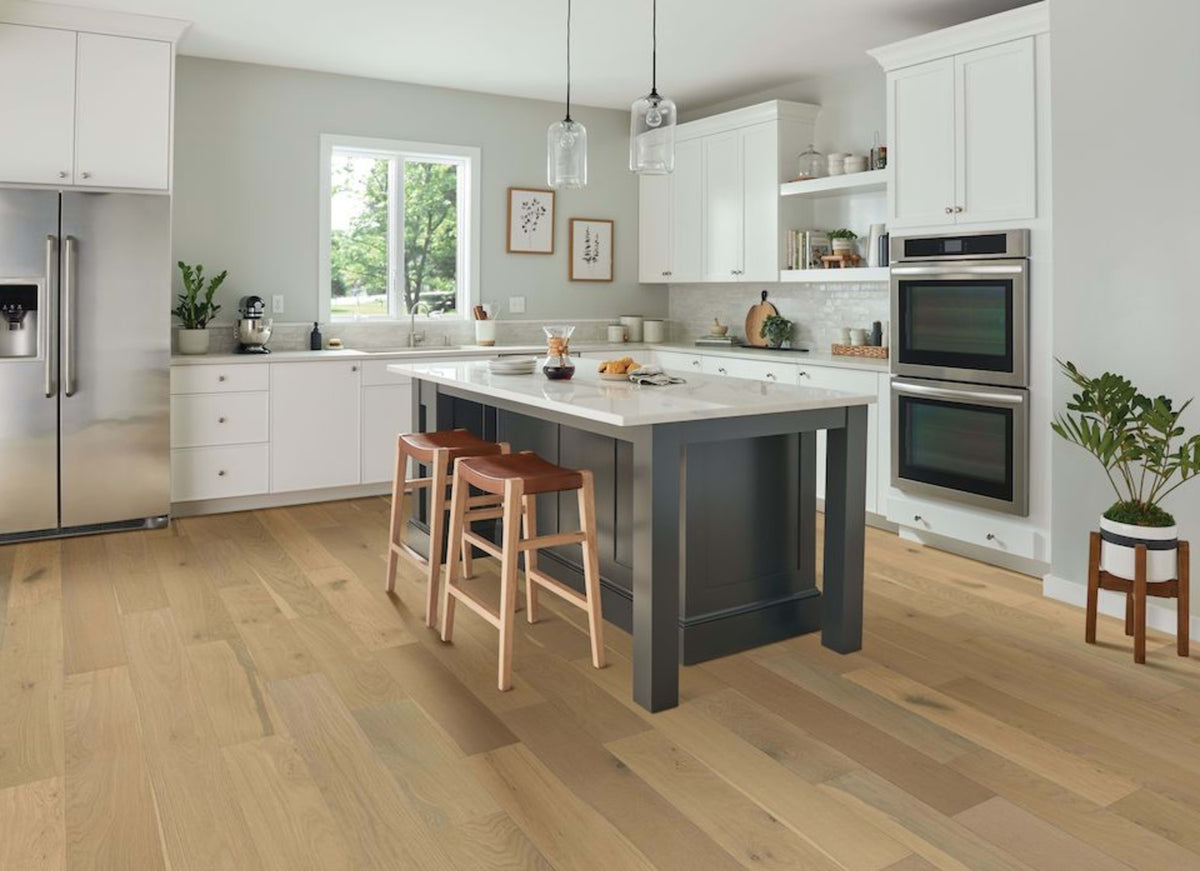 Dogwood Pro White Oak Engineered in Fall Colored 7.5"