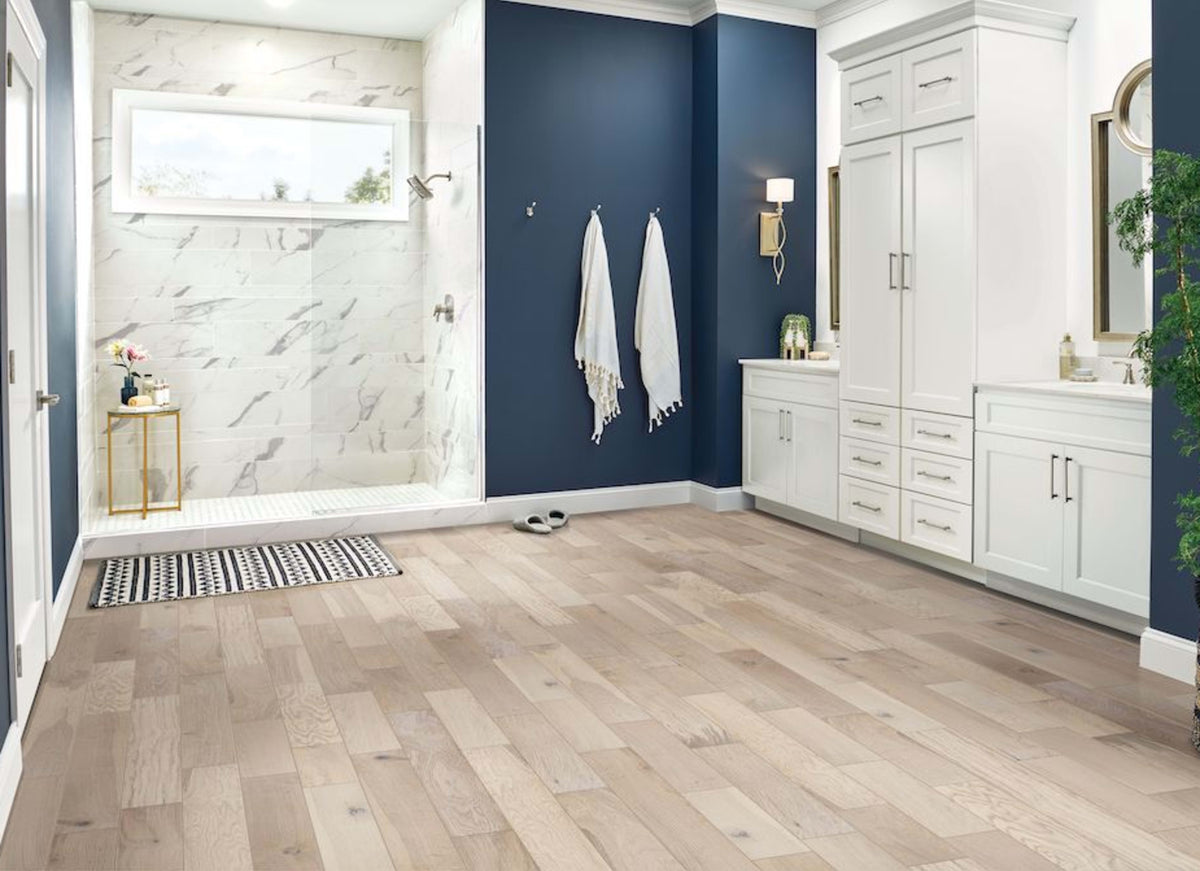 HydroGuard White Oak Engineered in Craft Brown 6.5"