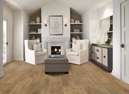 Nature's Canvas White Oak Engineered in Simple Beauty 7.48"