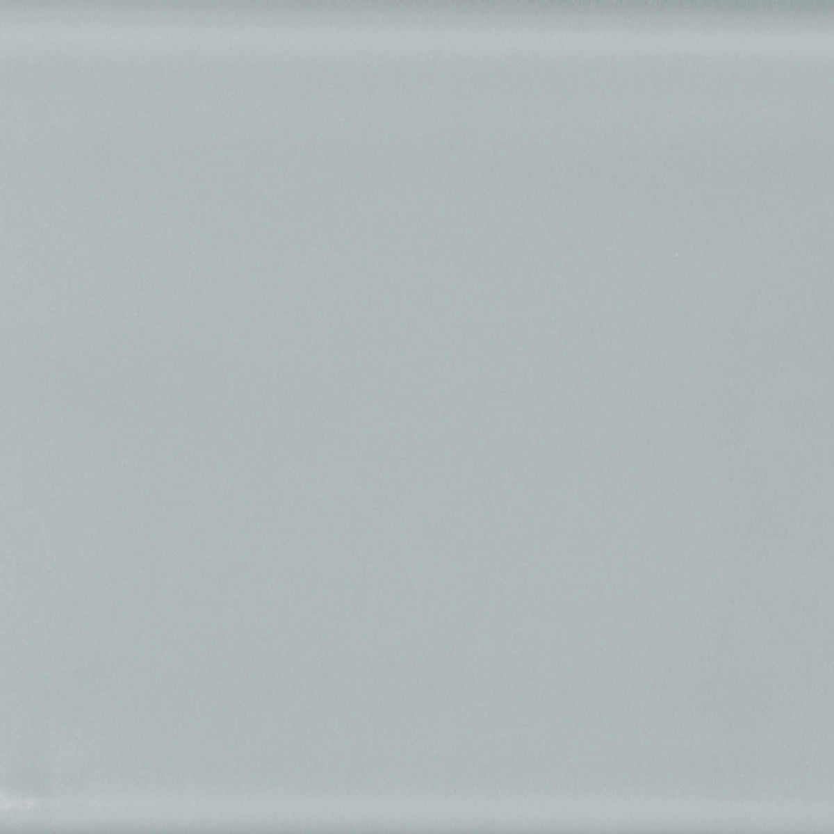 Element in Cloud Glossy 8x24 Glass Tile