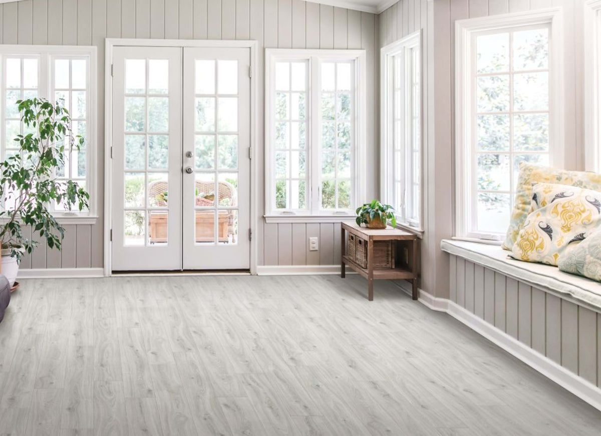 Garden Party in Espresso Tan 2x3 Diamond