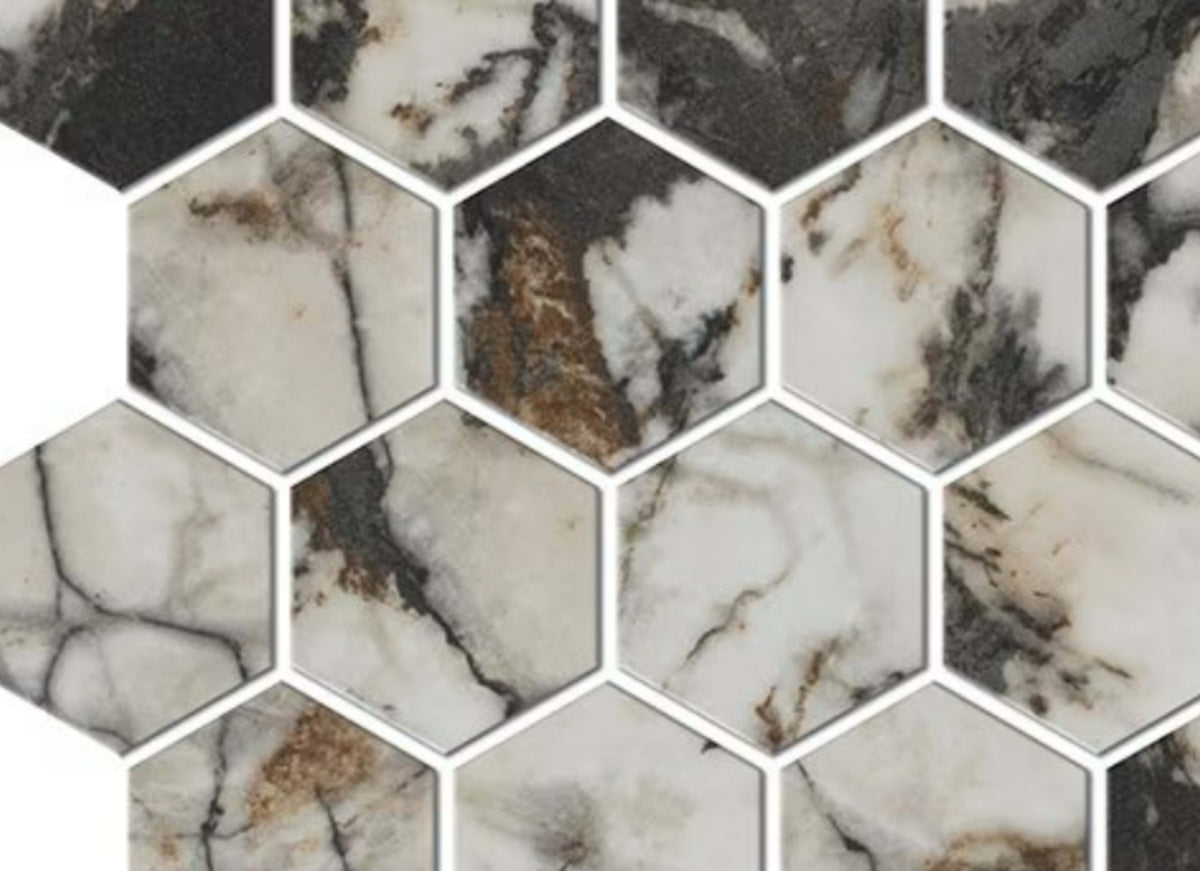 Foyer in Contrast-Hex
