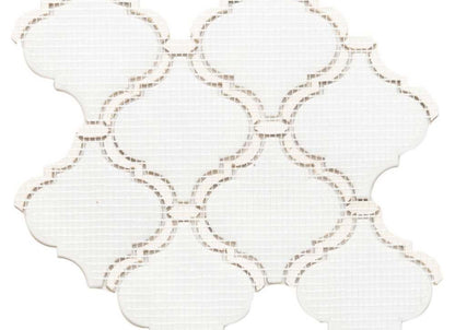 Akoya Pearl in Calacatta