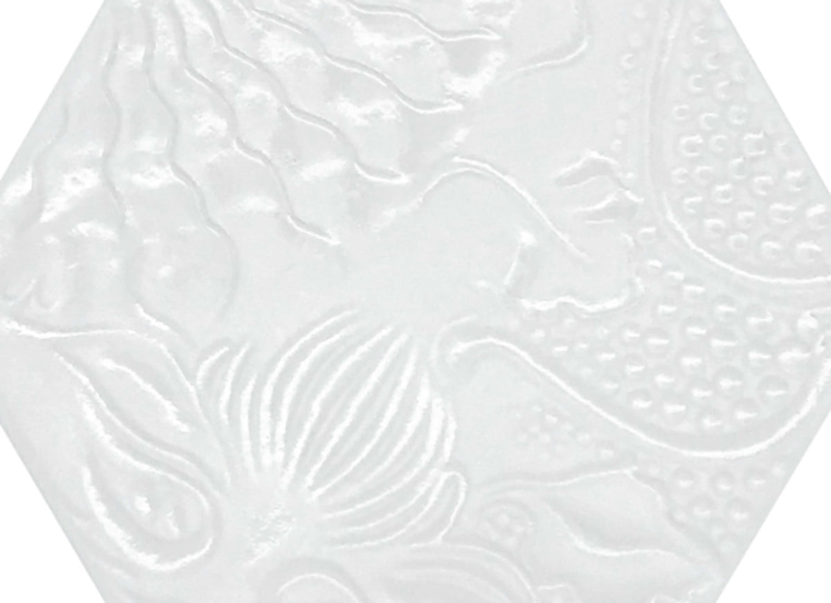 Gaudi in Lux White
