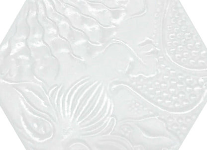 Gaudi in Lux White