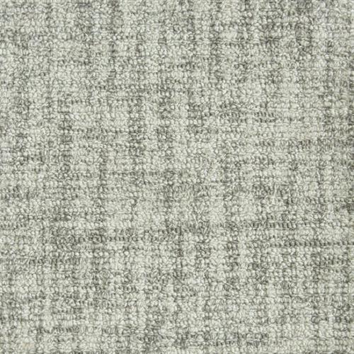 Grandeur Interlock in Silver Carpet