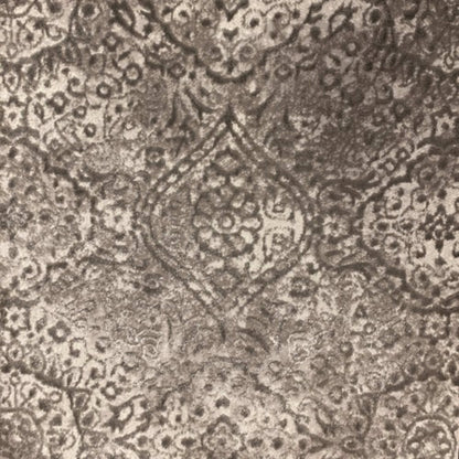 Gorgeous in Alluring Carpet