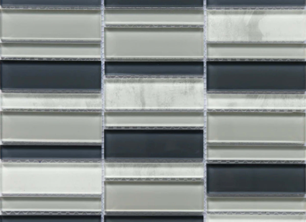 La Vie in Gray