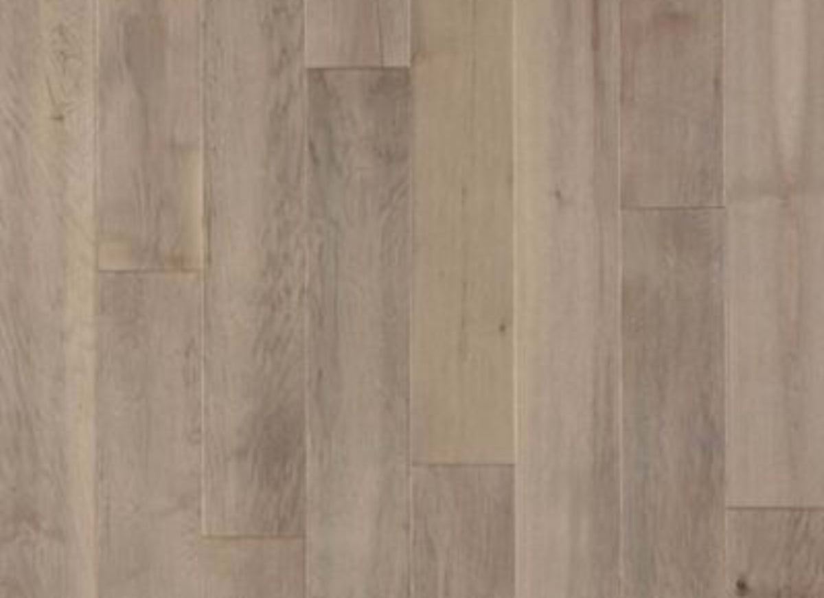 Villa Parish in Heirloom Hickory