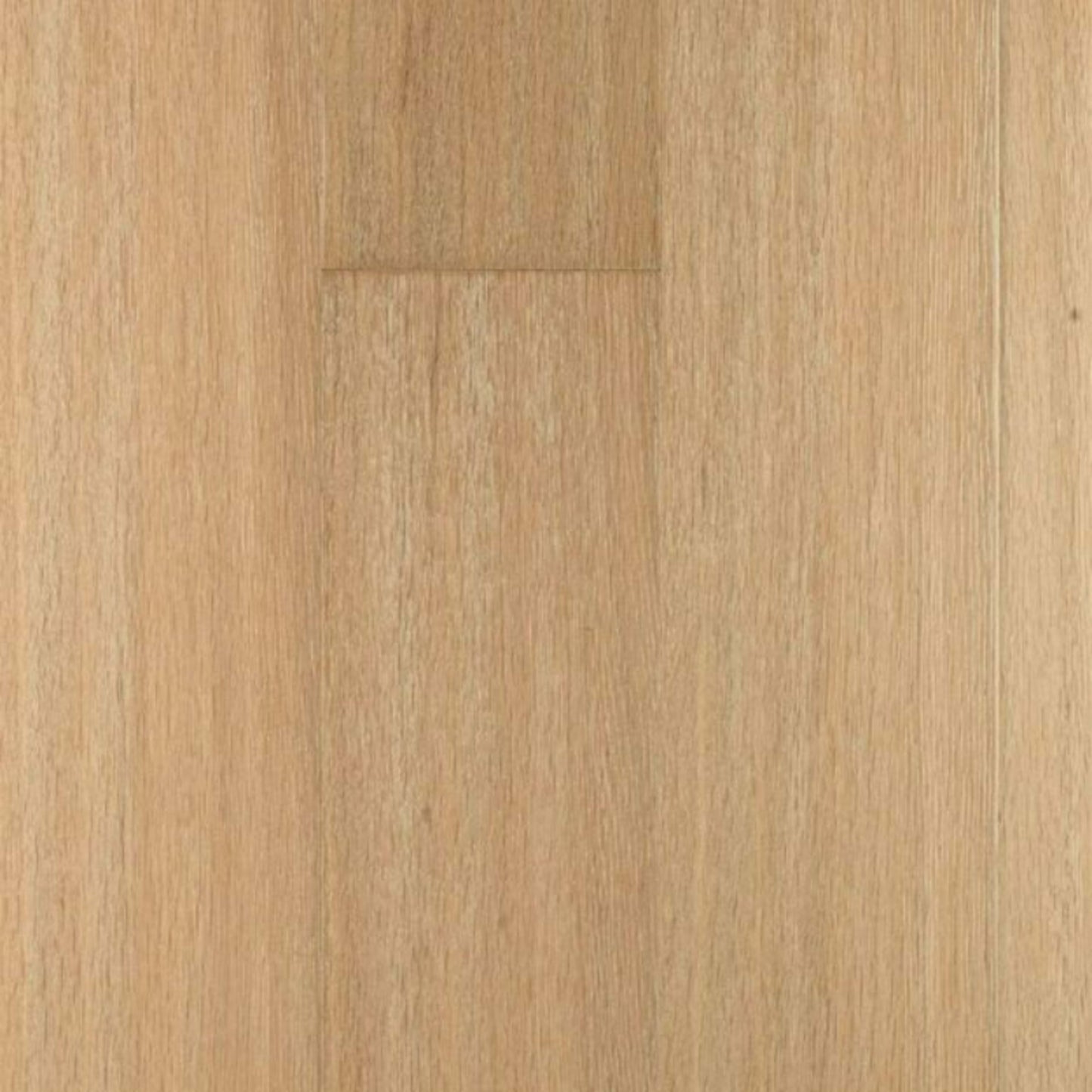 Bentley Premier in White Oak - Ice White Hardwood
