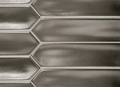 Lanse in Silver Picket