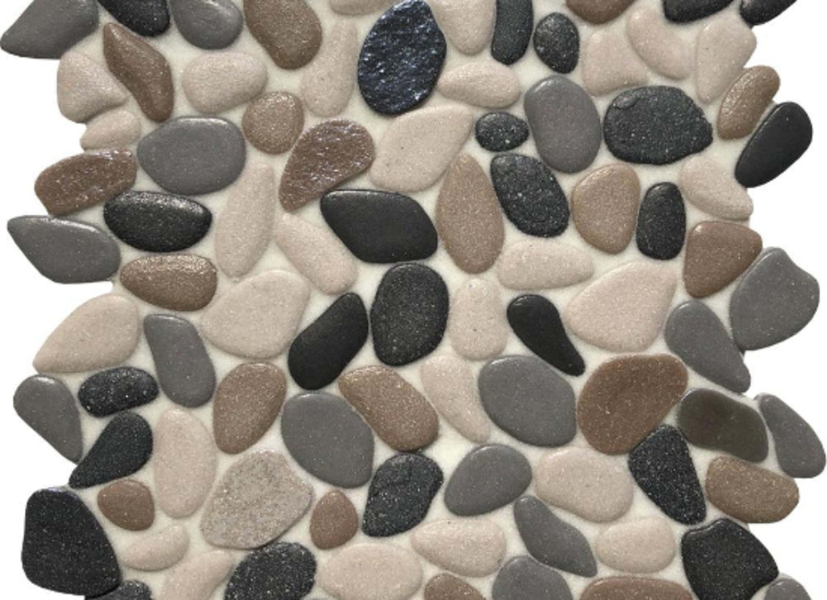 Liquid Rocks in Southern Lakes