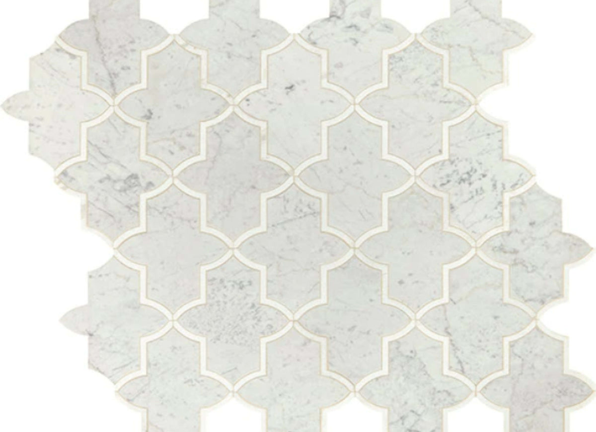 Lavaliere in Carrara White/Thassos White Byzantine