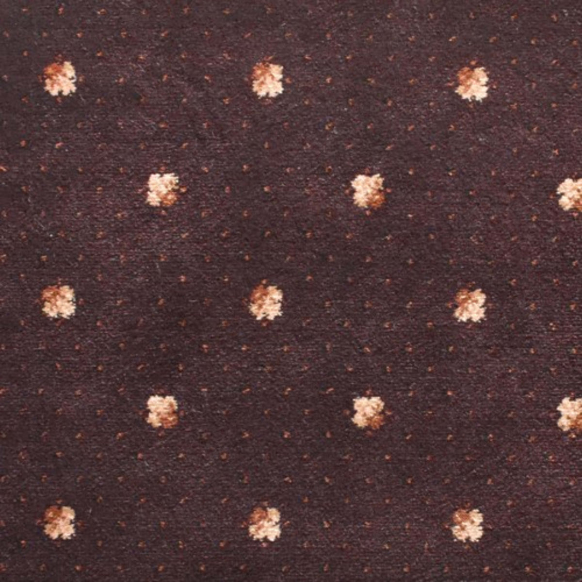 Lucerne in Eggplant Carpet