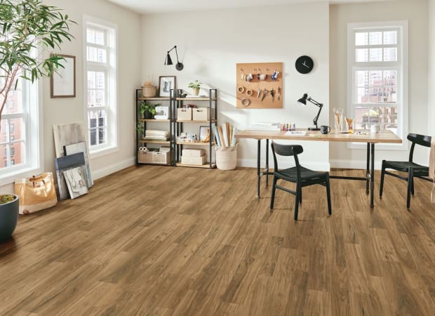 Modern Comfort Bronze in Foxfire Hickory 12' | Bruce