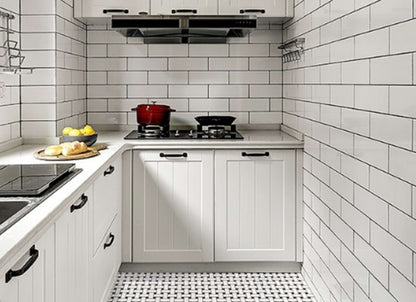 Basket Weave in Trenza White Carrara  Black Dot