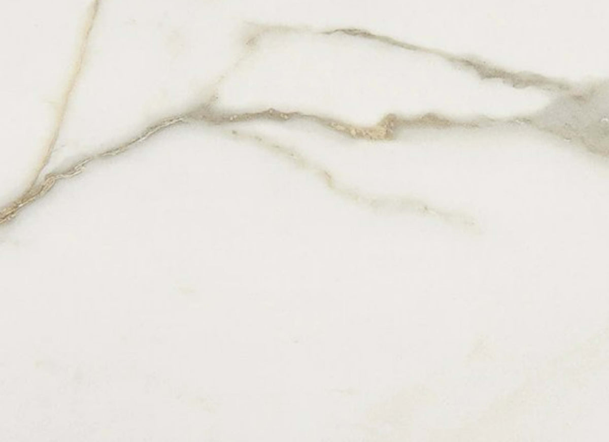 Mythique Marble in Calacatta-Hex