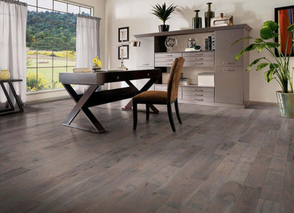 Natural Forest Hickory Solid in Country Natural 3.25"