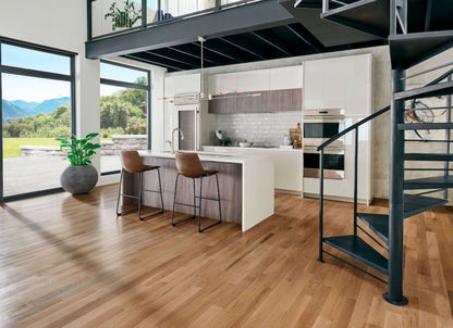 Natural Forest Oak Solid in Natural 3.25"