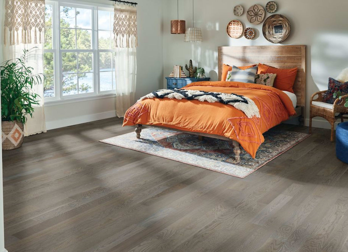 Natural Forest Oak Solid in Winter Neutral 4"